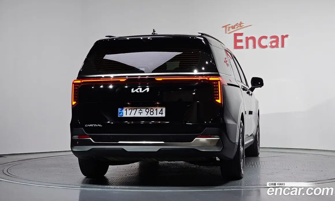 Kia Carnival 2024 3.5 автомат (гидро), фото 3 Kia Carnival 2024 3.5 автомат (гидро), фото 3