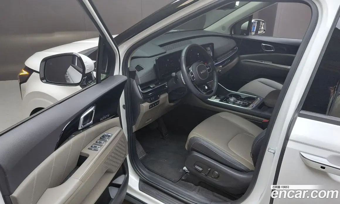 Kia Carnival 2024 1.6 автомат (гидро), фото 13 Kia Carnival 2024 1.6 автомат (гидро), фото 13