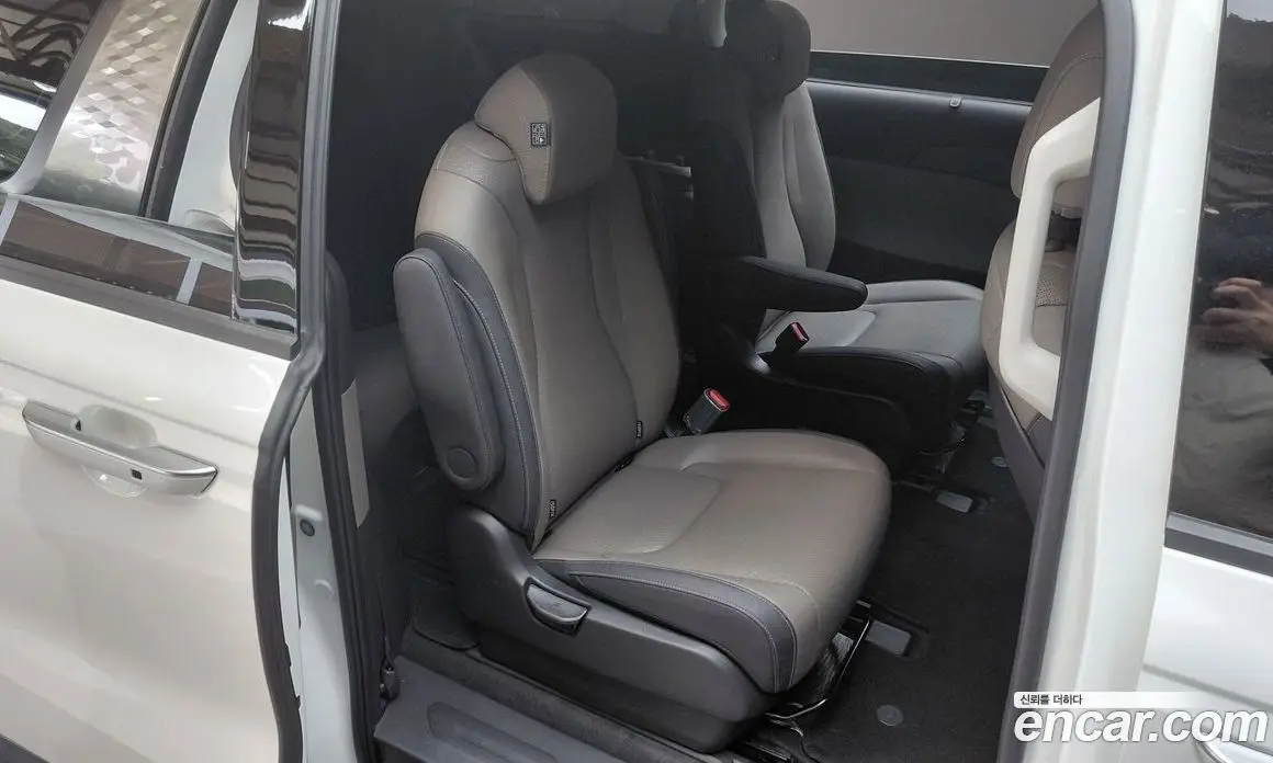 Kia Carnival 2024 1.6 автомат (гидро), фото 17 Kia Carnival 2024 1.6 автомат (гидро), фото 17