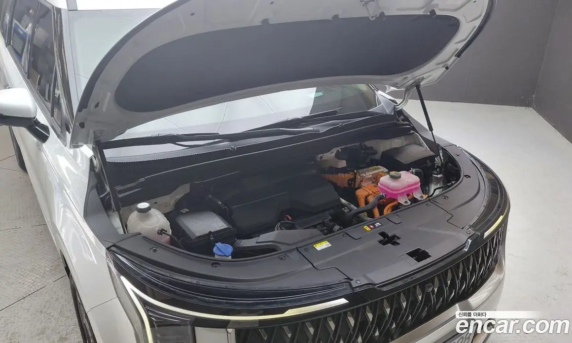 Kia Carnival 2024 1.6 автомат (гидро), фото 6 Kia Carnival 2024 1.6 автомат (гидро), фото 6