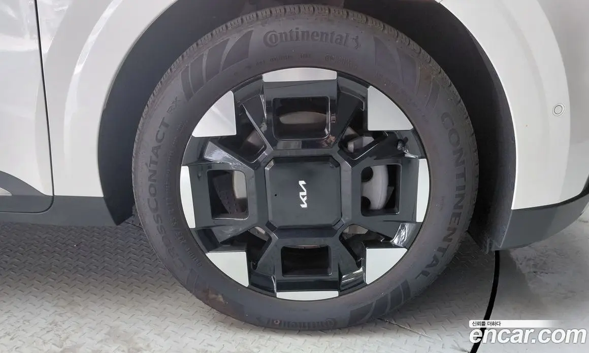 Kia Carnival 2024 1.6 автомат (гидро), фото 7 Kia Carnival 2024 1.6 автомат (гидро), фото 7