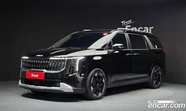 Kia Carnival, 2024, 28 386 км