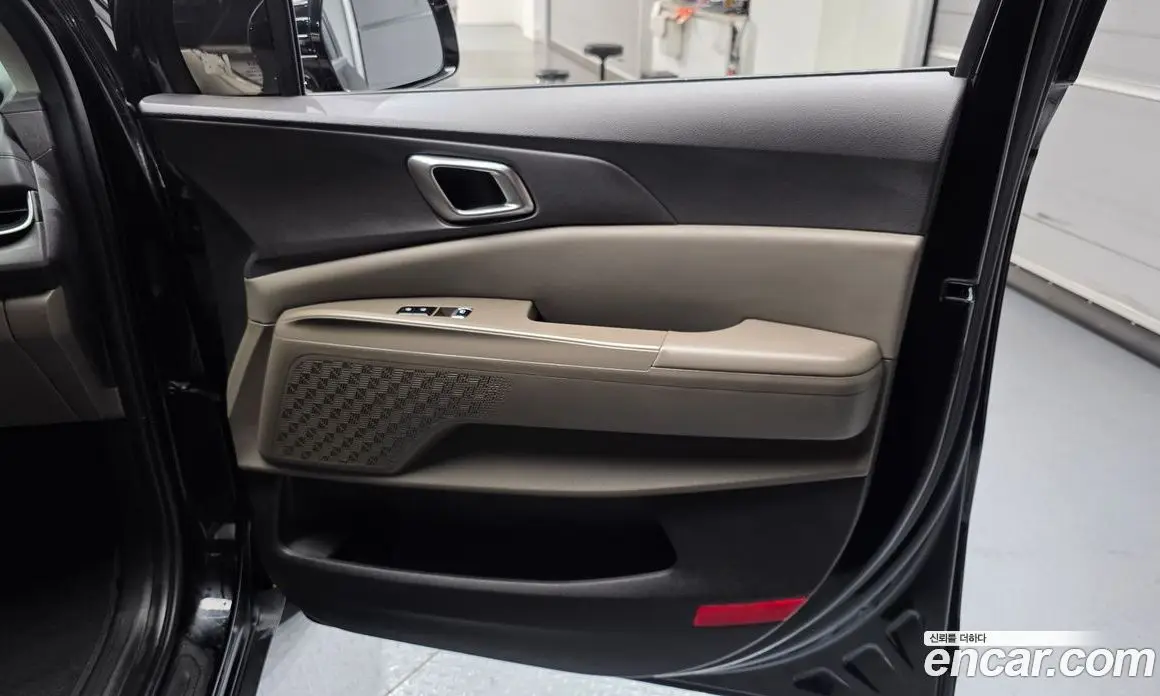Kia Carnival 2024 3.5 автомат (гидро), фото 15