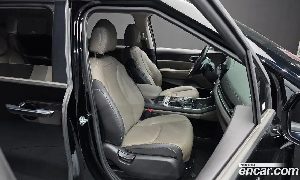 Kia Carnival 2024 3.5 автомат (гидро), фото 18