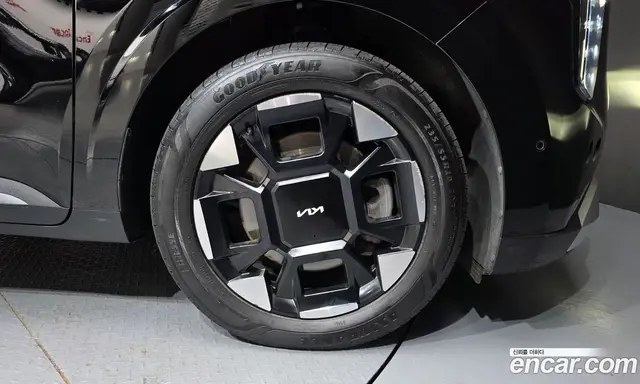 Kia Carnival 2024 3.5 автомат (гидро), миниатюра 7