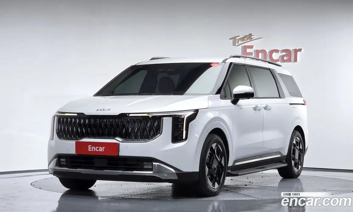 Kia Carnival 2025 2.2 автомат (гидро), фото 1 Kia Carnival 2025 2.2 автомат (гидро), фото 1