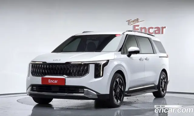 Kia Carnival, 2025, 9 363 км