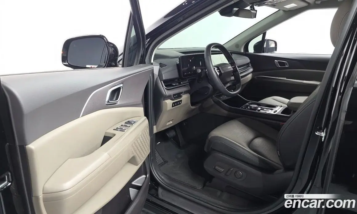 Kia Carnival 2026 3.5 автомат (гидро), фото 13 Kia Carnival 2026 3.5 автомат (гидро), фото 13