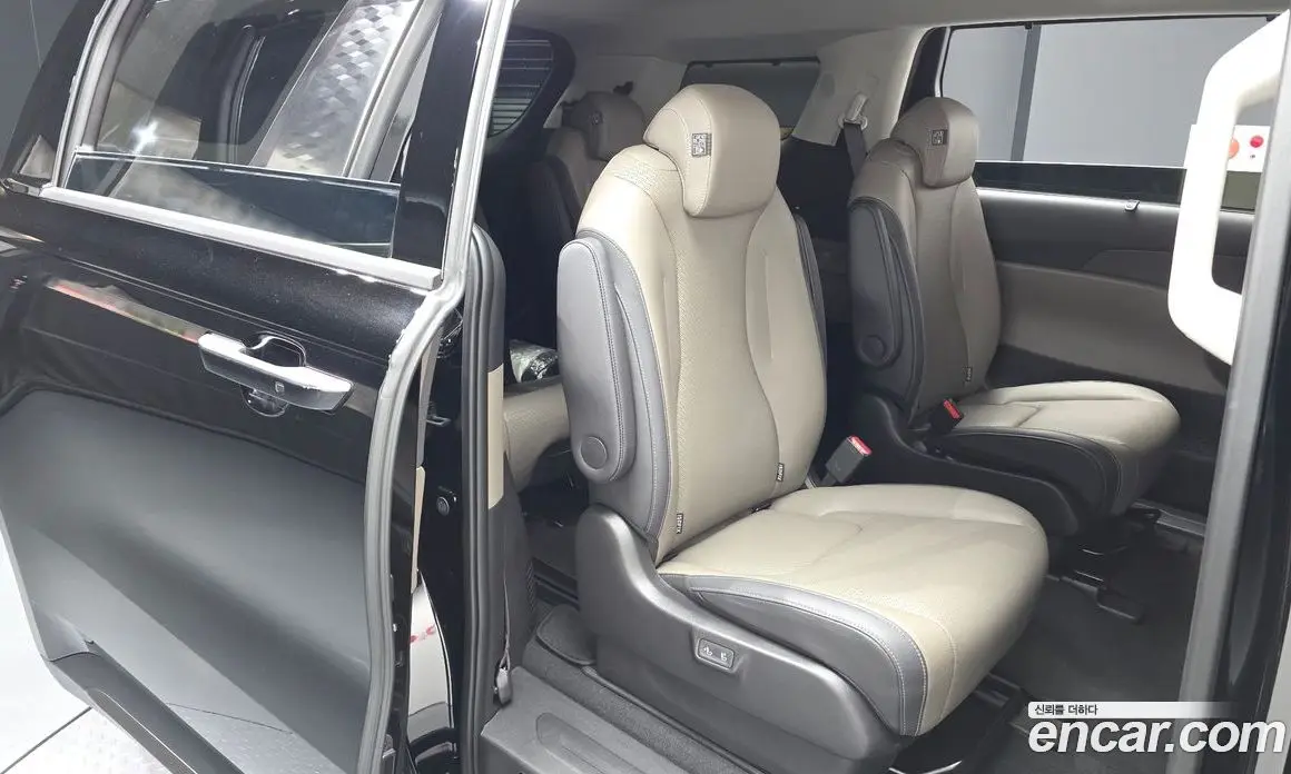 Kia Carnival 2026 3.5 автомат (гидро), фото 18 Kia Carnival 2026 3.5 автомат (гидро), фото 18