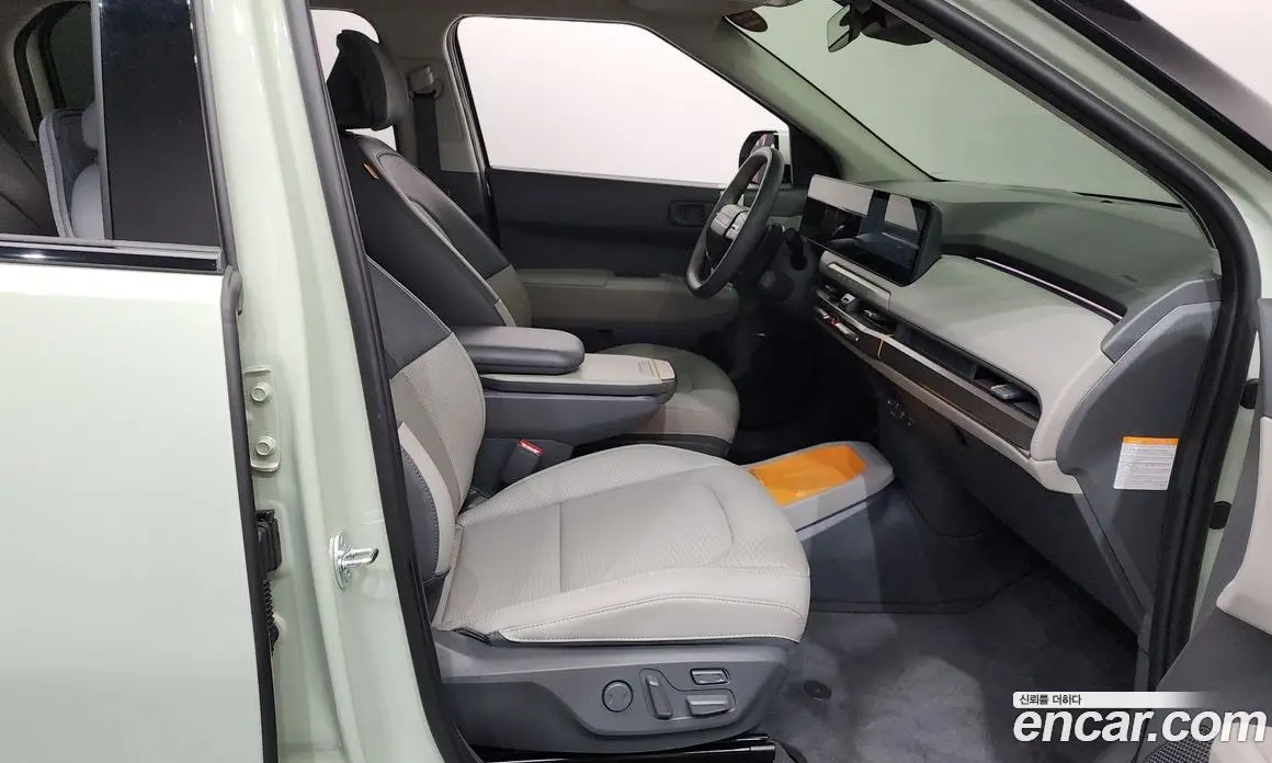 Kia EV3 2024 0.2 автомат (гидро), фото 16 Kia EV3 2024 0.2 автомат (гидро), фото 16