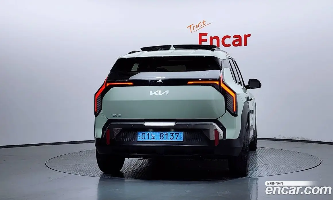 Kia EV3 2024 0.2 автомат (гидро), фото 4 Kia EV3 2024 0.2 автомат (гидро), фото 4