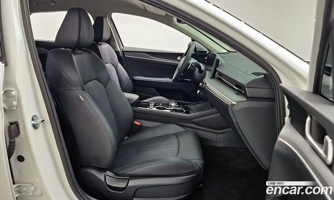 Kia K5 (Optima) 2024 2.0 автомат (гидро), фото 17