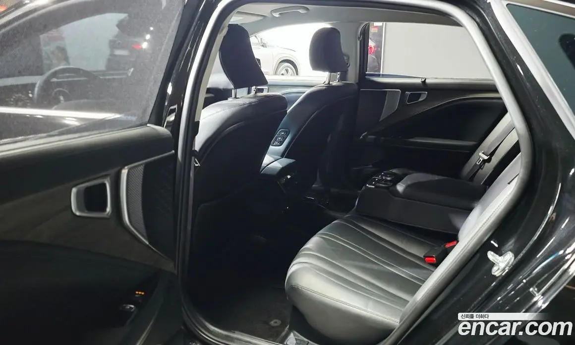 Kia K8 2023 1.6 автомат (гидро), фото 18 Kia K8 2023 1.6 автомат (гидро), фото 18