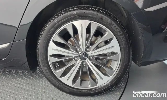 Kia K8 2023 1.6 автомат (гидро), миниатюра 7