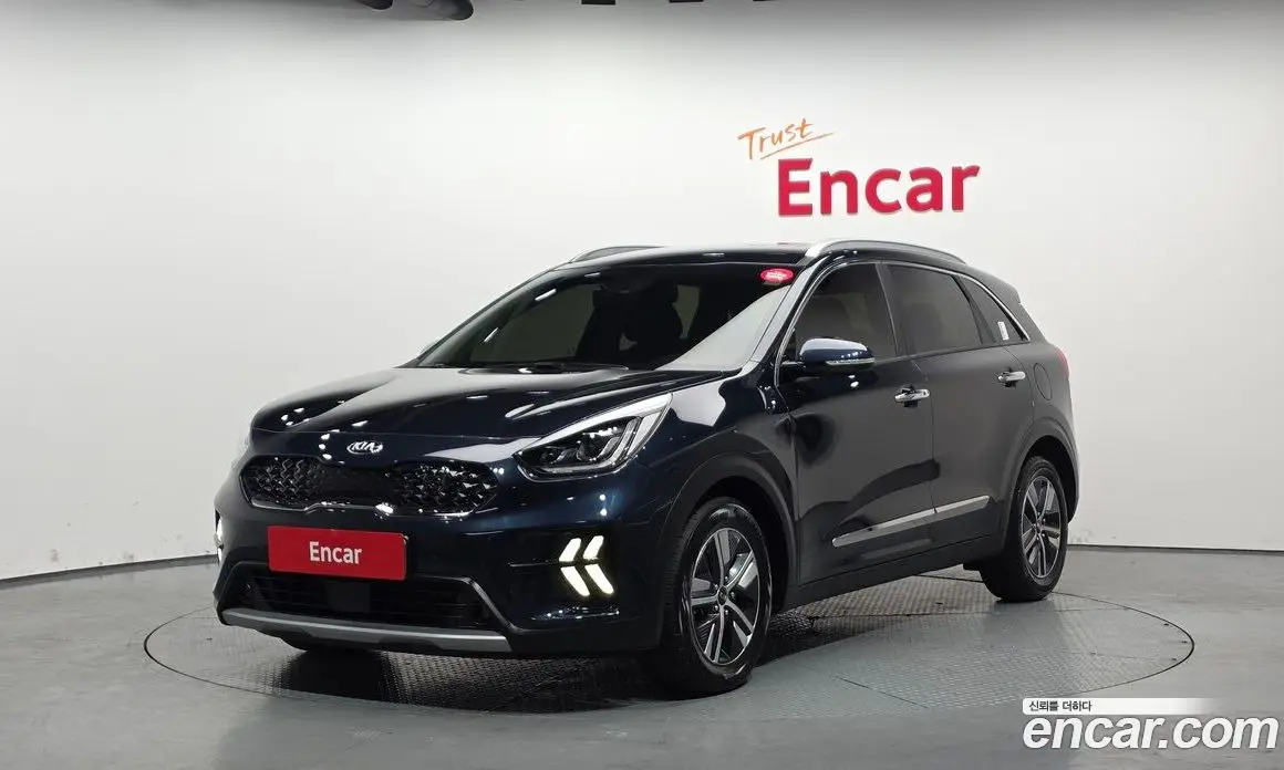 Kia Niro 2021 1.6 автомат (гидро), фото 1 Kia Niro 2021 1.6 автомат (гидро), фото 1