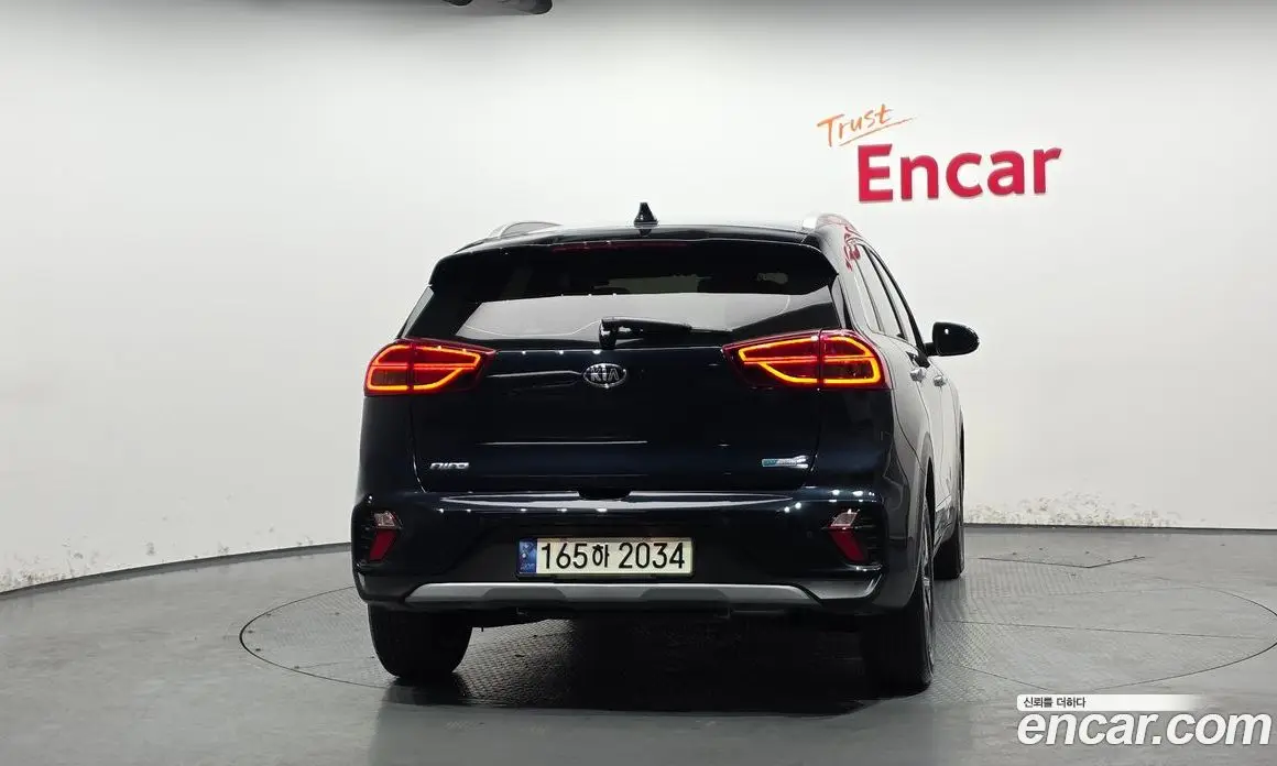 Kia Niro 2021 1.6 автомат (гидро), фото 4 Kia Niro 2021 1.6 автомат (гидро), фото 4