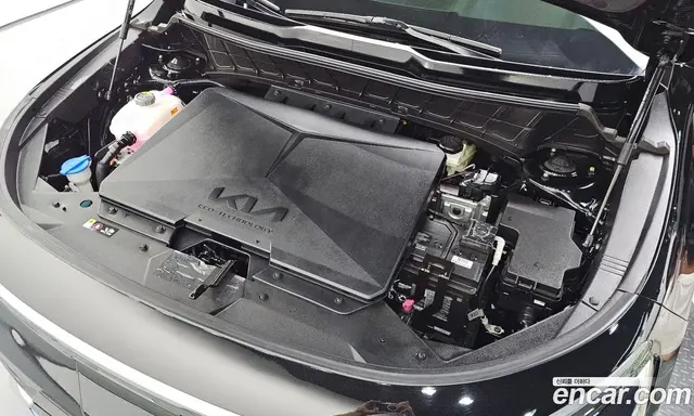 Kia Niro 2023 0.2 автомат (гидро), миниатюра 6