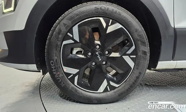 Kia Niro 2023 0.2 автомат (гидро), миниатюра 4