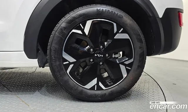 Kia Niro 2023 0.2 автомат (гидро), миниатюра 6