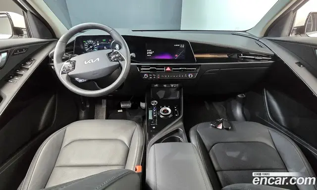 Kia Niro 2023 0.2 автомат (гидро), миниатюра 9