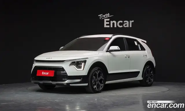 Kia Niro, 2025, 4 779 км