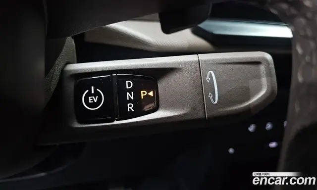 Kia PV5 2025 0.2 автомат (гидро), миниатюра 12