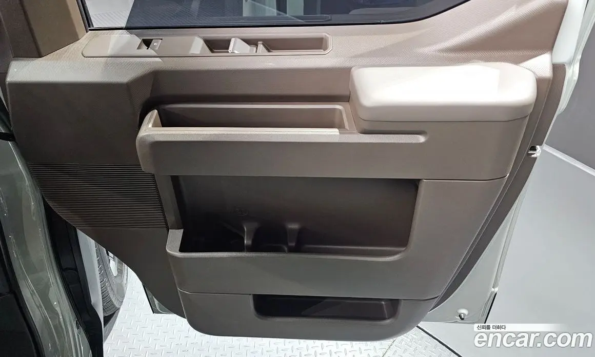Kia PV5 2025 0.2 автомат (гидро), фото 15 Kia PV5 2025 0.2 автомат (гидро), фото 15