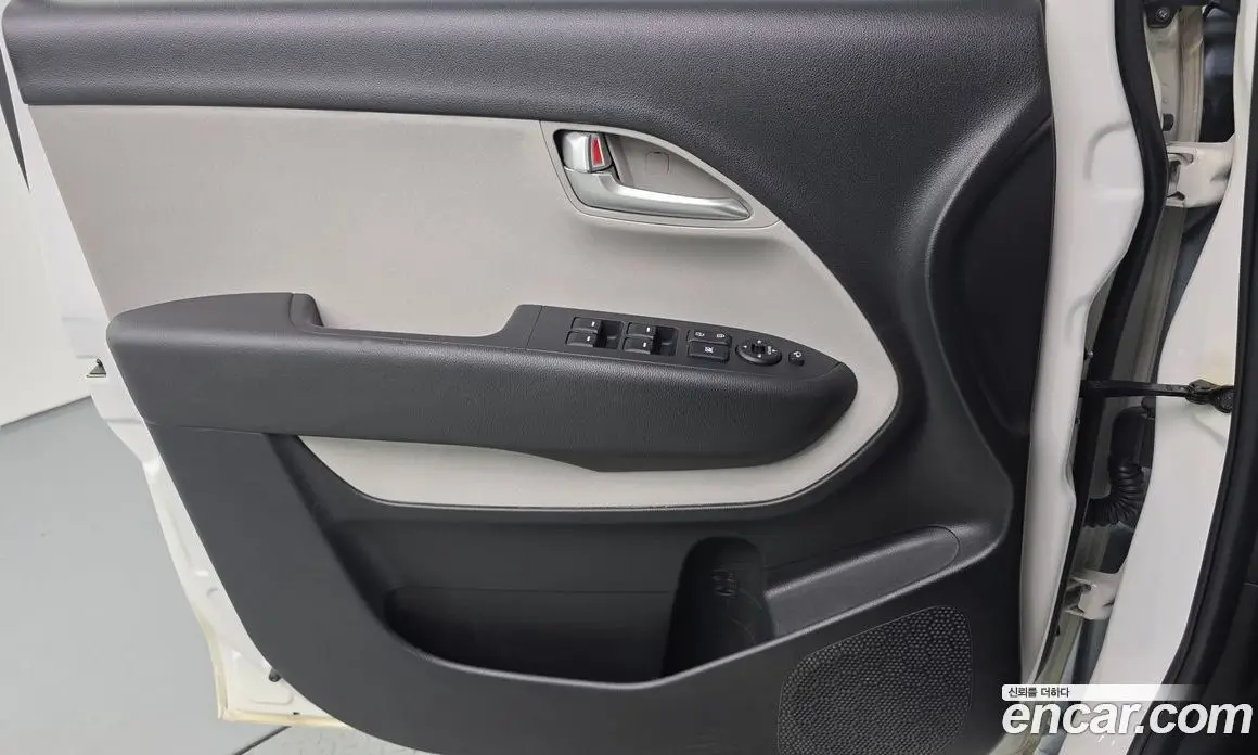 Kia Ray 2019 1.0 автомат (гидро), фото 13