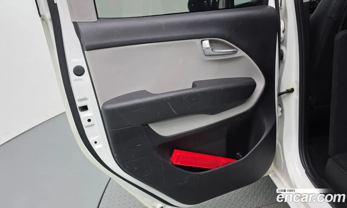 Kia Ray 2019 1.0 автомат (гидро), фото 14