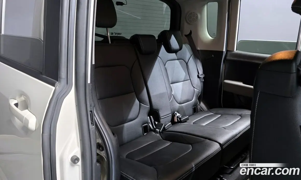 Kia Ray 2022 1.0 автомат (гидро), фото 17