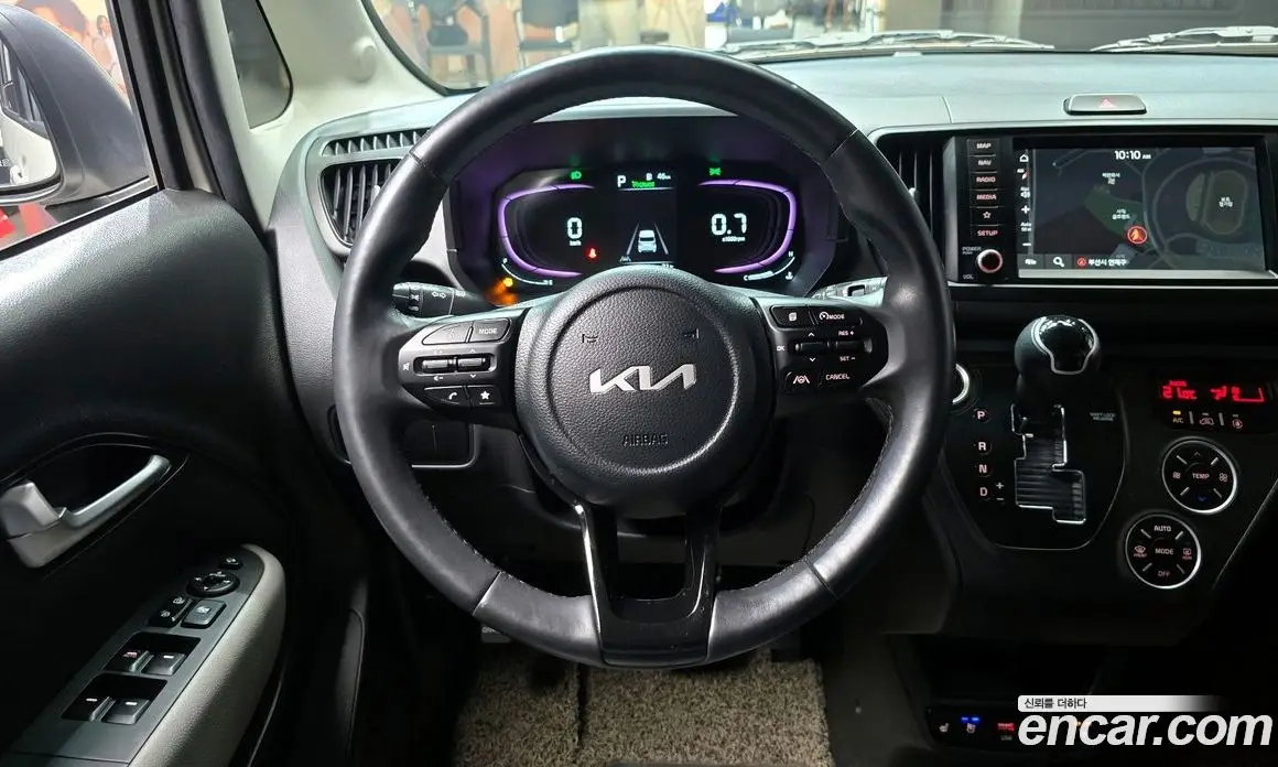 Kia Ray 2022 1.0 автомат (гидро), фото 19
