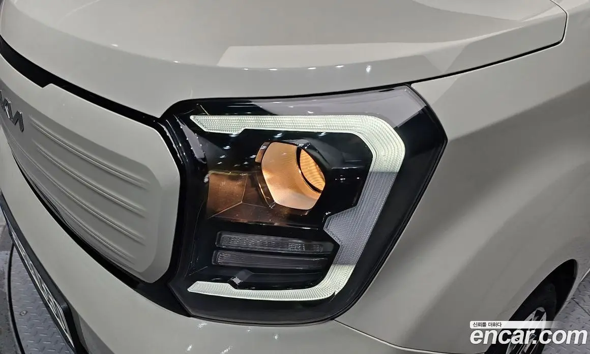 Kia Ray 2022 1.0 автомат (гидро), фото 8