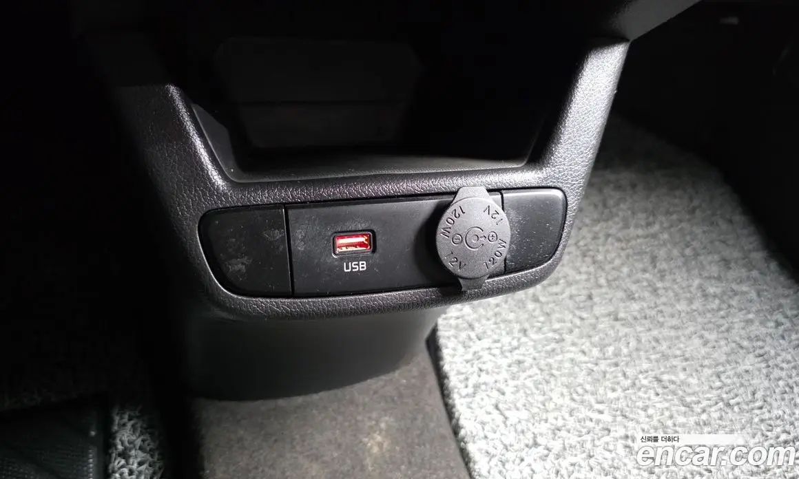Kia Ray 2022 1.0 автомат (гидро), фото 18