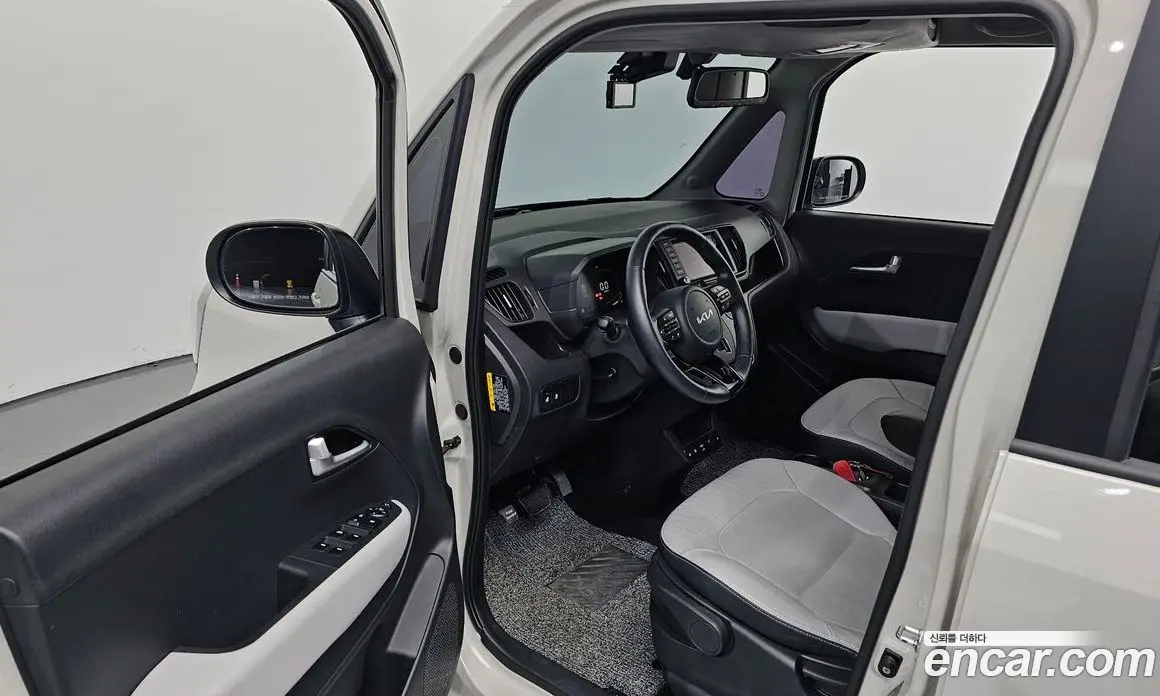 Kia Ray 2024 1.0 автомат (гидро), фото 13