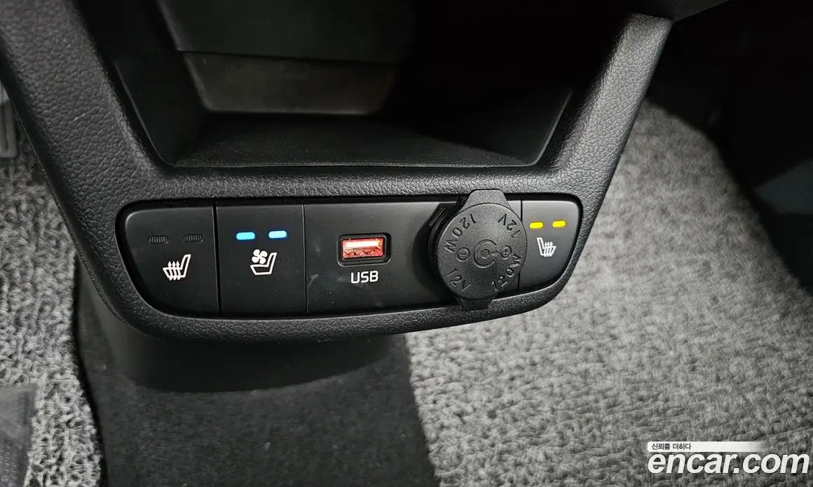 Kia Ray 2024 1.0 автомат (гидро), фото 18