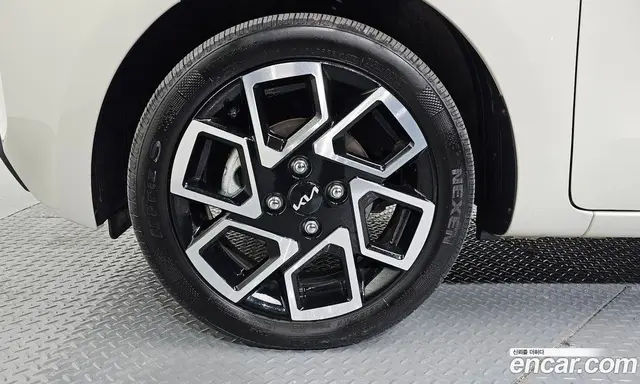 Kia Ray 2024 1.0 автомат (гидро), миниатюра 5