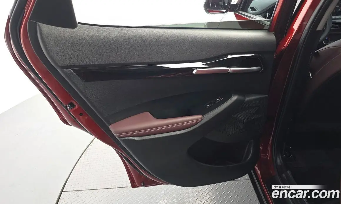 Kia Seltos 2020 1.6 автомат (гидро), фото 15 Kia Seltos 2020 1.6 автомат (гидро), фото 15