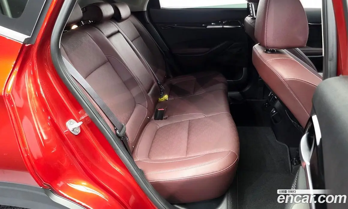 Kia Seltos 2020 1.6 автомат (гидро), фото 18 Kia Seltos 2020 1.6 автомат (гидро), фото 18