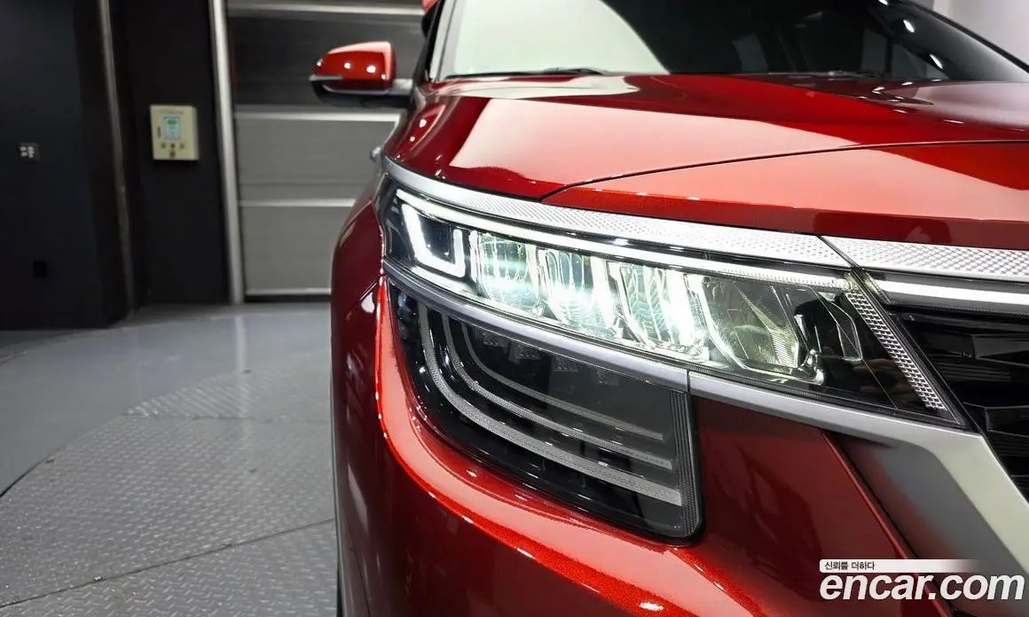 Kia Seltos 2020 1.6 автомат (гидро), фото 8 Kia Seltos 2020 1.6 автомат (гидро), фото 8