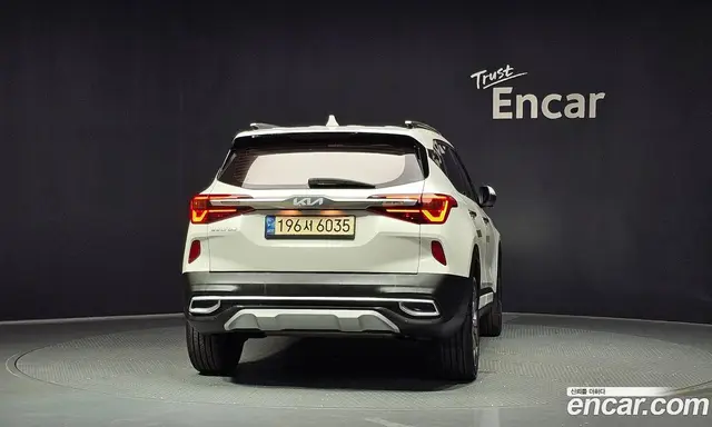 Kia Seltos 2022 1.6 автомат (гидро), миниатюра 4