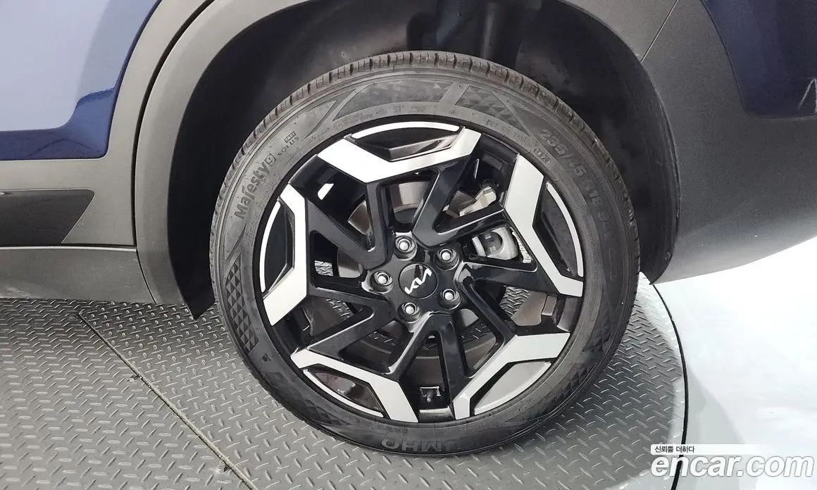 Kia Seltos 2023 1.6 автомат (гидро), фото 7 Kia Seltos 2023 1.6 автомат (гидро), фото 7