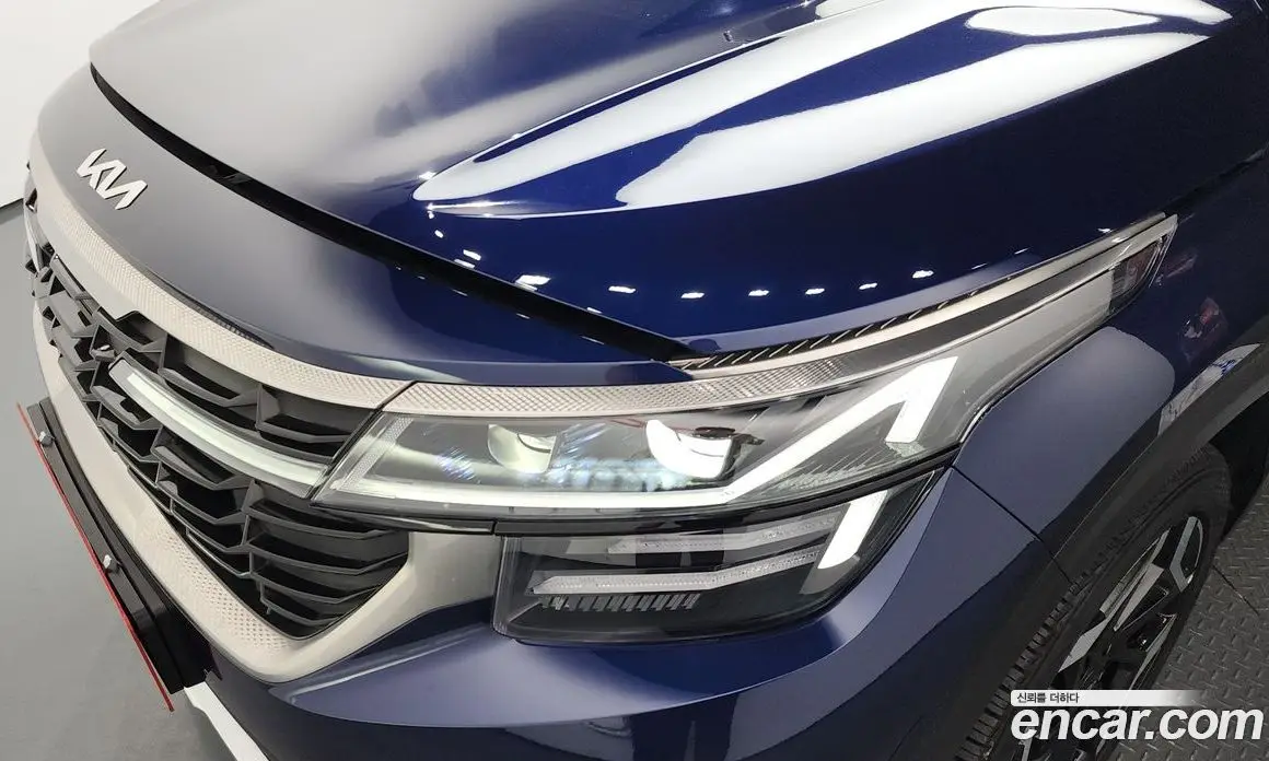 Kia Seltos 2023 1.6 автомат (гидро), фото 8 Kia Seltos 2023 1.6 автомат (гидро), фото 8