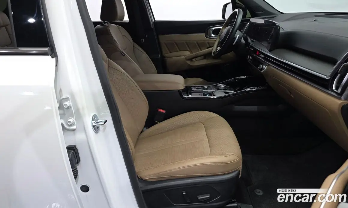 Kia Sorento 2024 1.6 автомат (гидро), фото 11 Kia Sorento 2024 1.6 автомат (гидро), фото 11