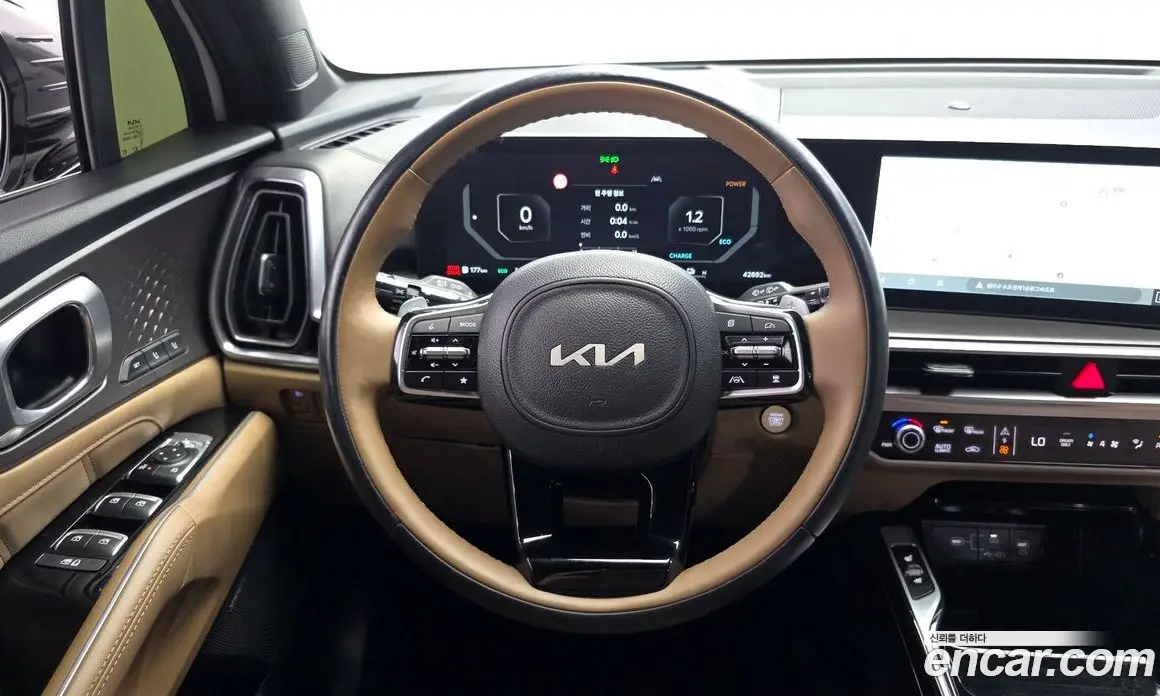Kia Sorento 2024 1.6 автомат (гидро), фото 13 Kia Sorento 2024 1.6 автомат (гидро), фото 13