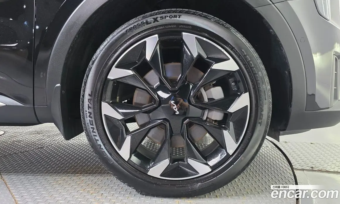 Kia Sorento 2025 2.2 автомат (гидро), фото 5 Kia Sorento 2025 2.2 автомат (гидро), фото 5