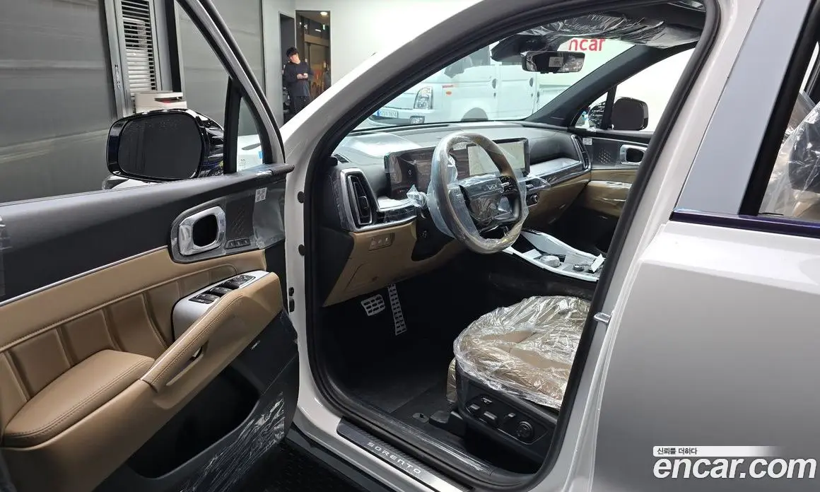 Kia Sorento 2026 1.6 автомат (гидро), фото 13 Kia Sorento 2026 1.6 автомат (гидро), фото 13