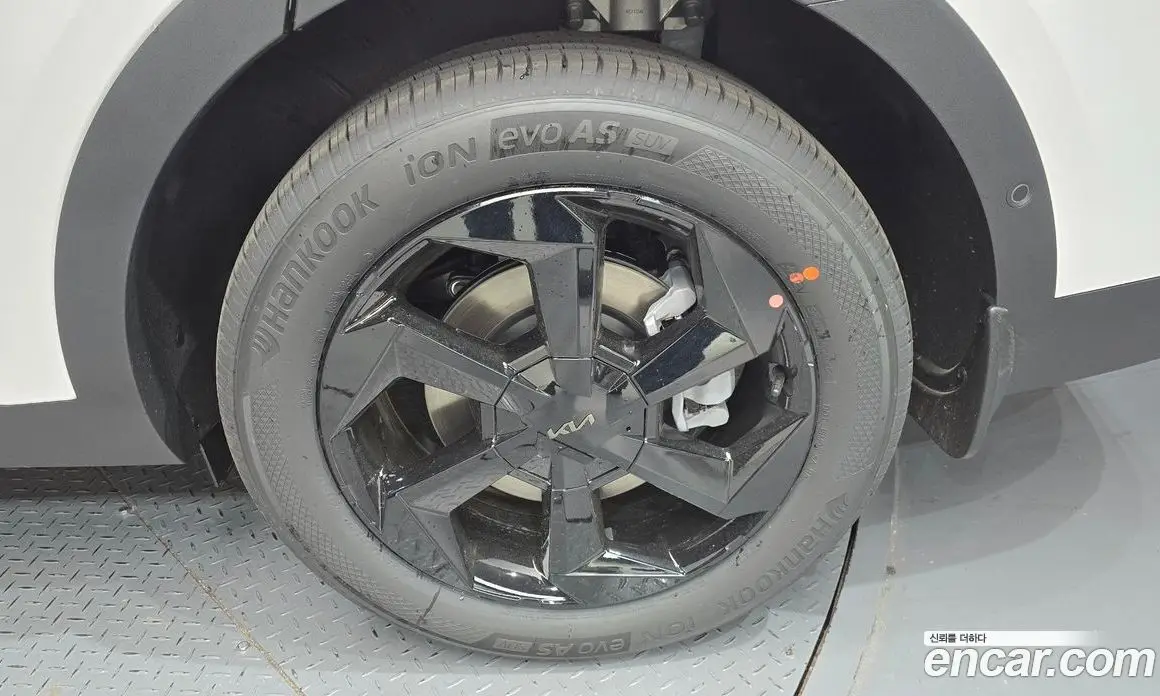 Kia Sorento 2026 1.6 автомат (гидро), фото 7 Kia Sorento 2026 1.6 автомат (гидро), фото 7