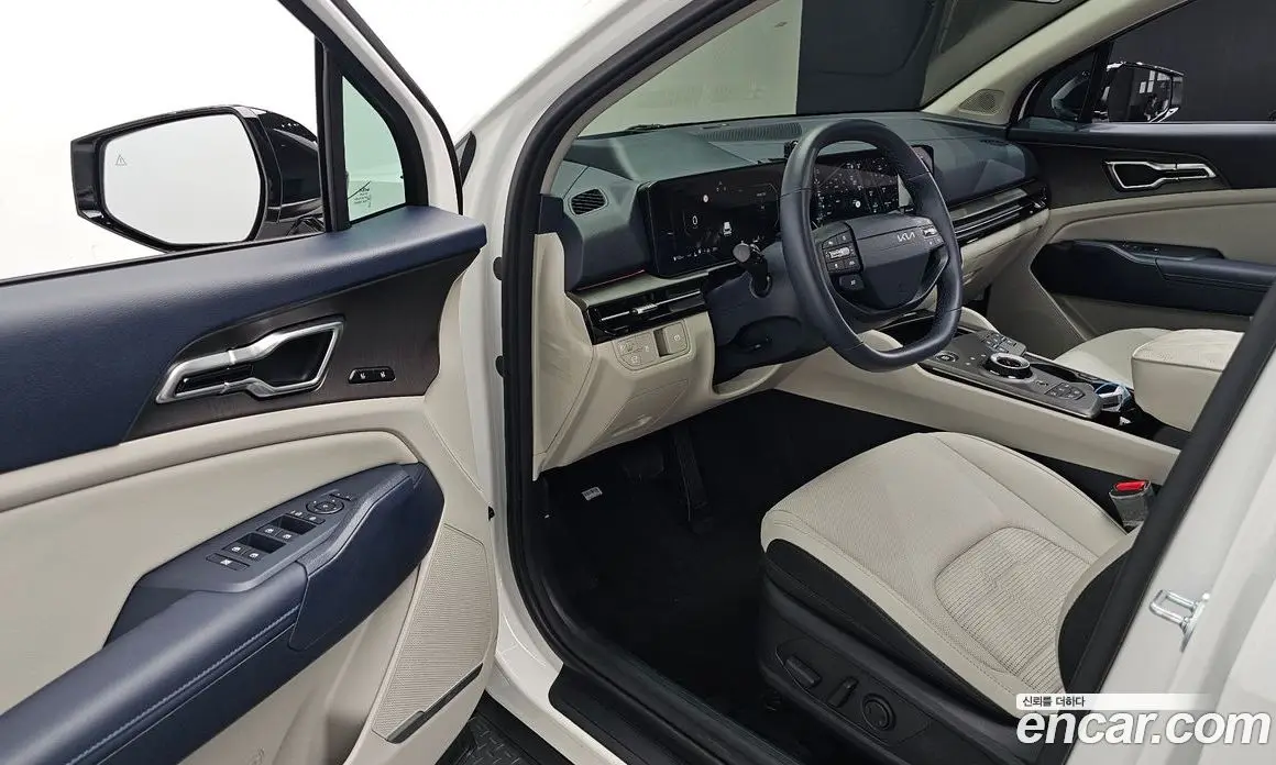 Kia Sportage 2024 1.6 автомат (гидро), фото 17 Kia Sportage 2024 1.6 автомат (гидро), фото 17
