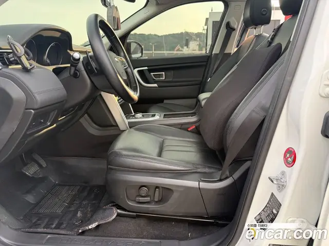 Land Rover Discovery Sport 2016 2.0 автомат (гидро), миниатюра 12