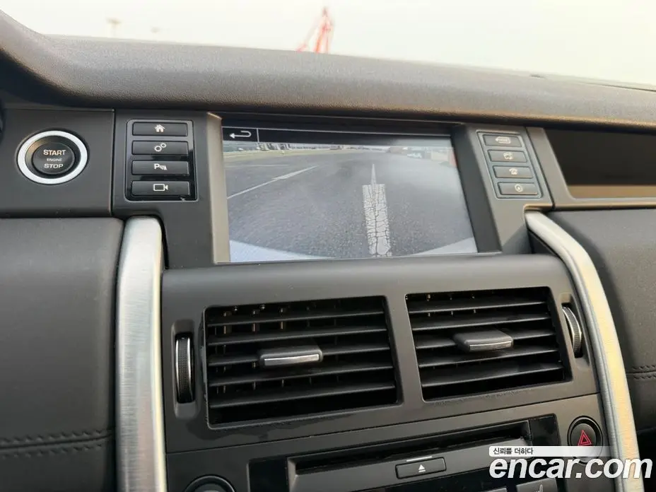Land Rover Discovery Sport 2016 2.0 автомат (гидро), фото 17 Land Rover Discovery Sport 2016 2.0 автомат (гидро), фото 17